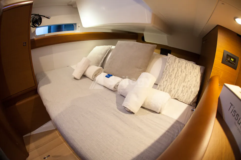 Jeanneau Sun Odyssey 519