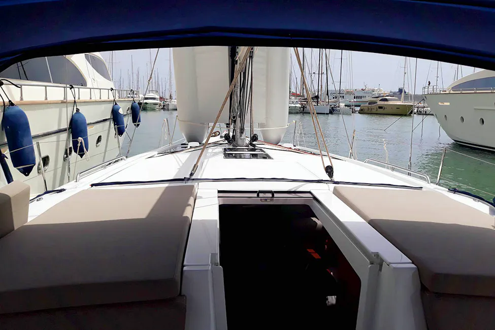 Beneteau Oceanis 46.1