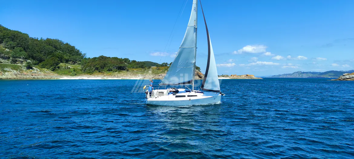 Hanse 415