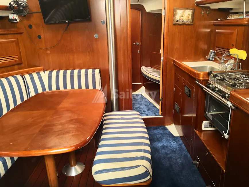 Beneteau Oceanis 393