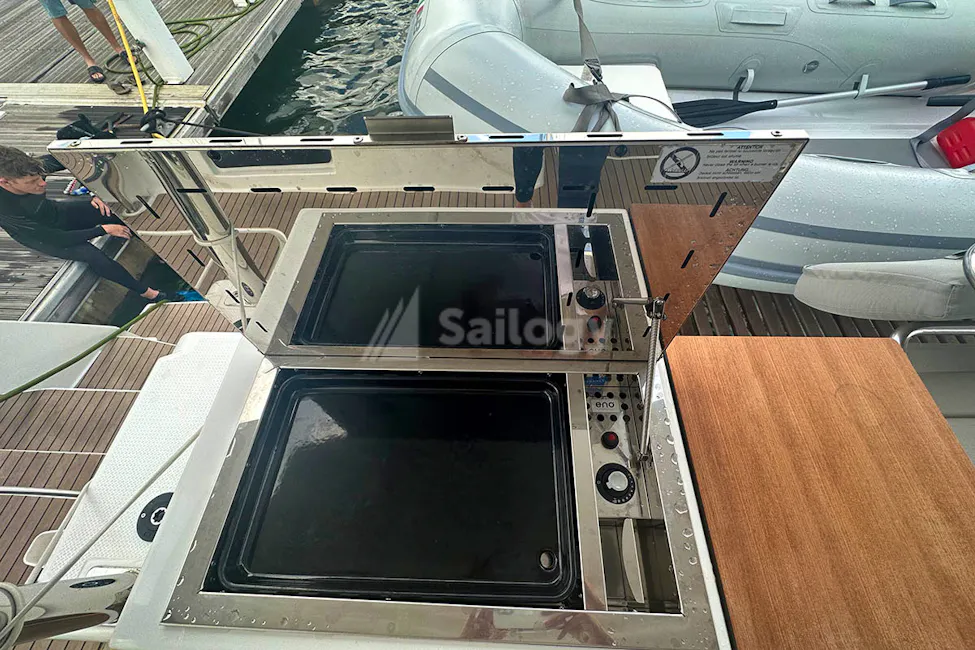 Fountaine Pajot Aura 51