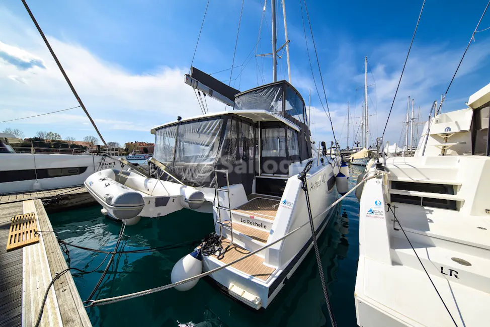Fountaine Pajot Astrea 42