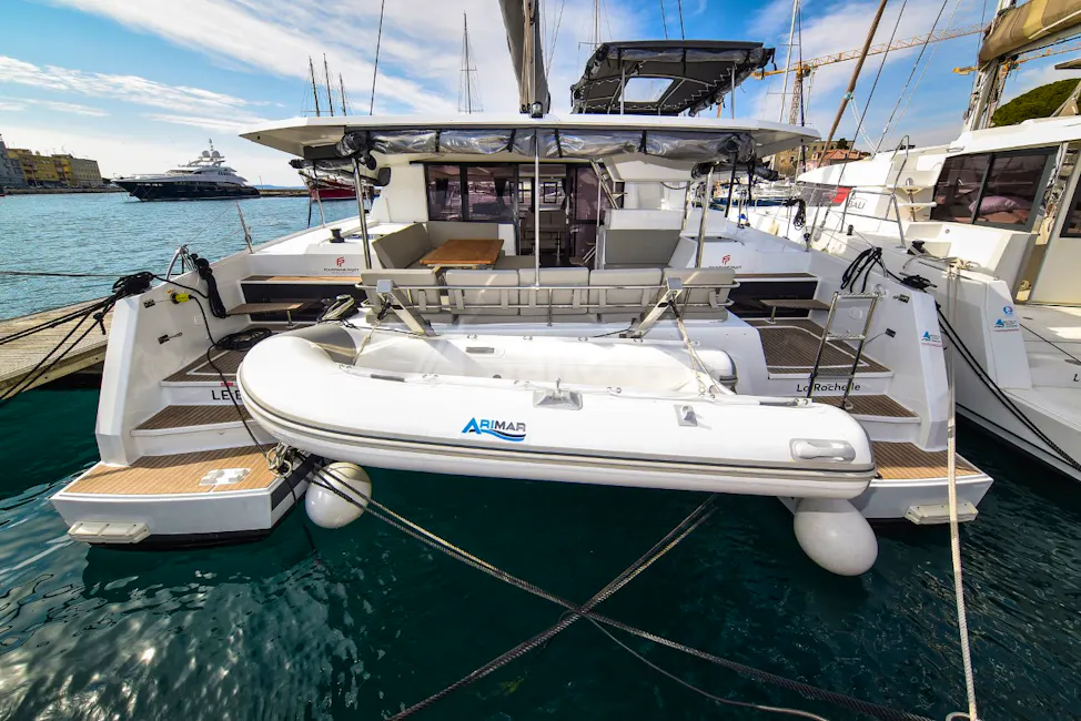 Fountaine Pajot Astrea 42