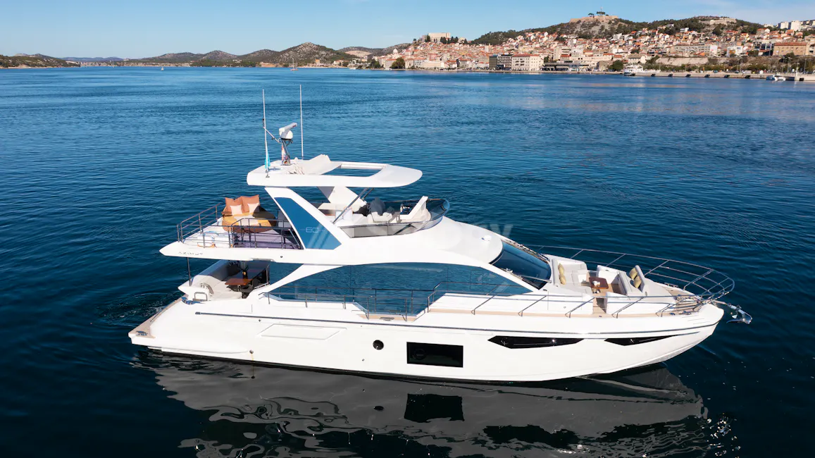 Azimut 60