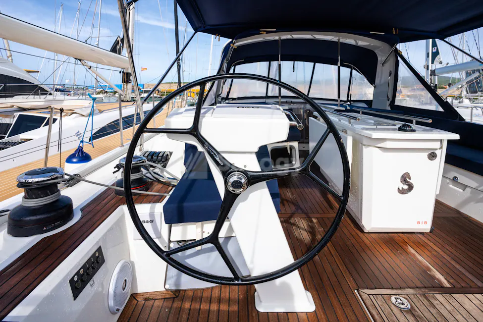 Beneteau Oceanis 51.1
