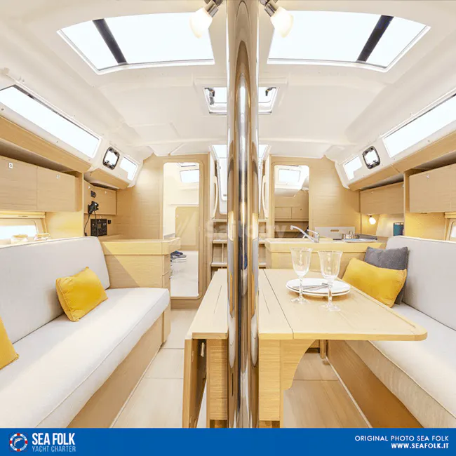 Dufour 360 Grand Large