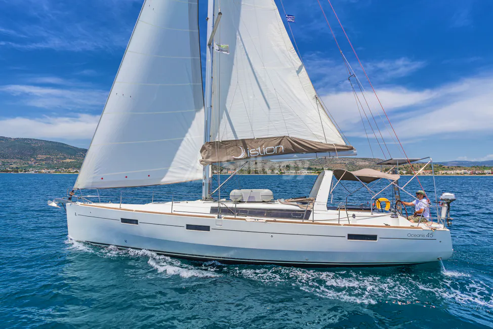 Beneteau Oceanis 45