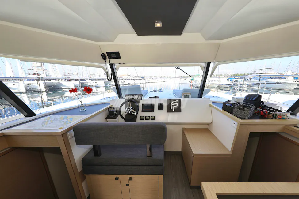 Fountaine Pajot MY 37