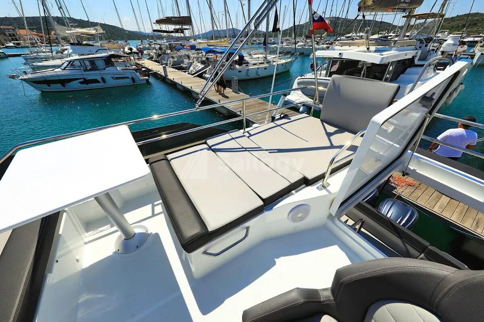 Merry Fisher 1095 Fly