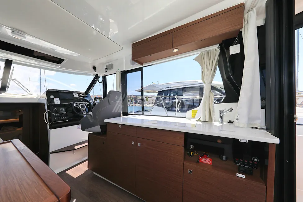 Merry Fisher 1095 Fly