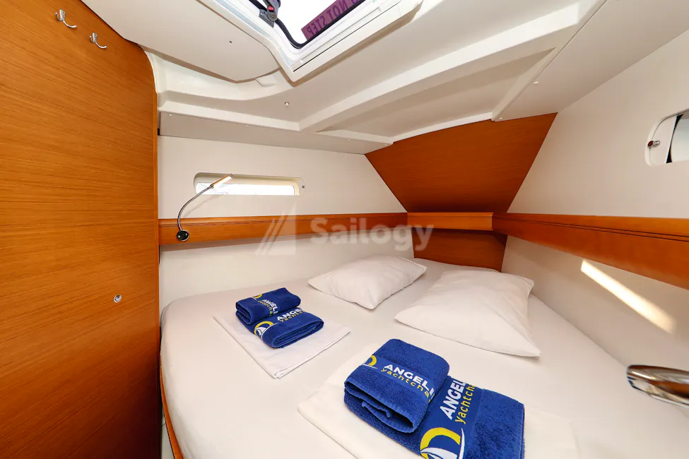 Jeanneau Sun Odyssey 439