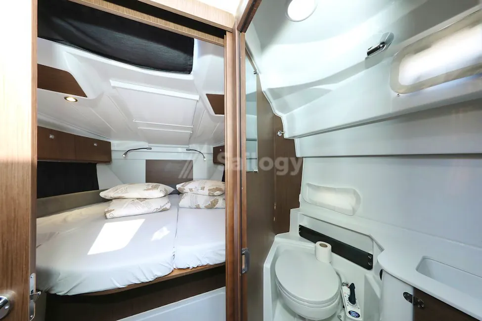 Beneteau Antares 9 OB