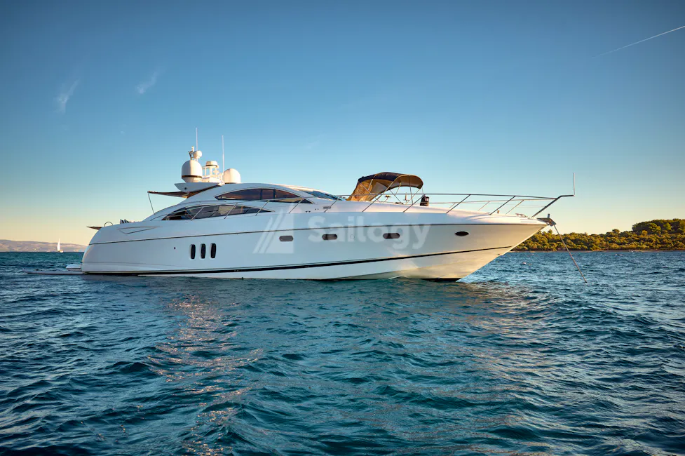 Sunseeker Predator 72