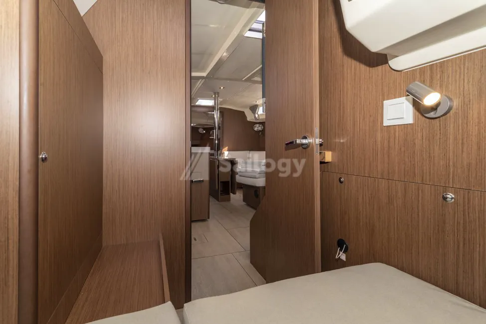 Beneteau Oceanis 41.1