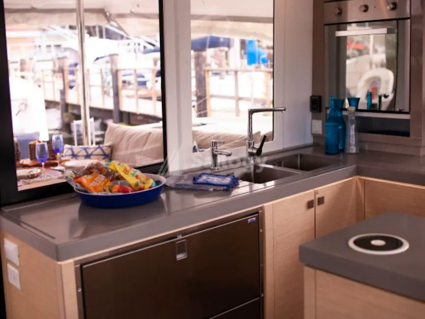 Fountaine Pajot Saona 47