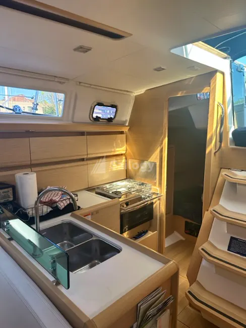 Jeanneau Sun Odyssey 389