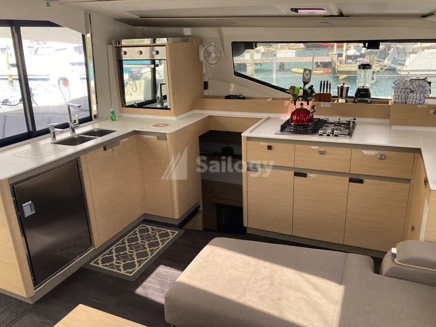 Fountaine Pajot Elba 45