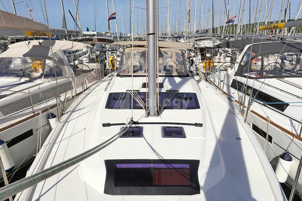 Dufour 430 Grand Large