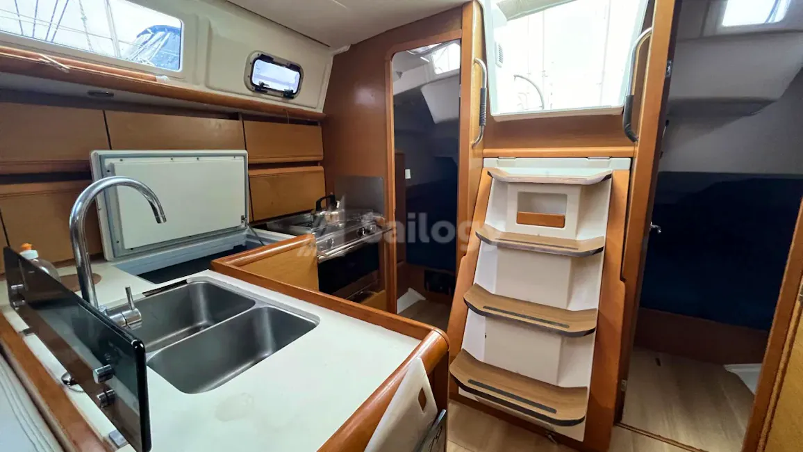 Jeanneau Sun Odyssey 379