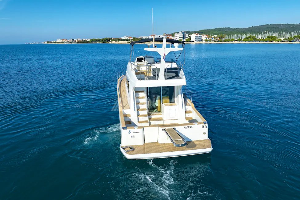 Beneteau Antares 13.80