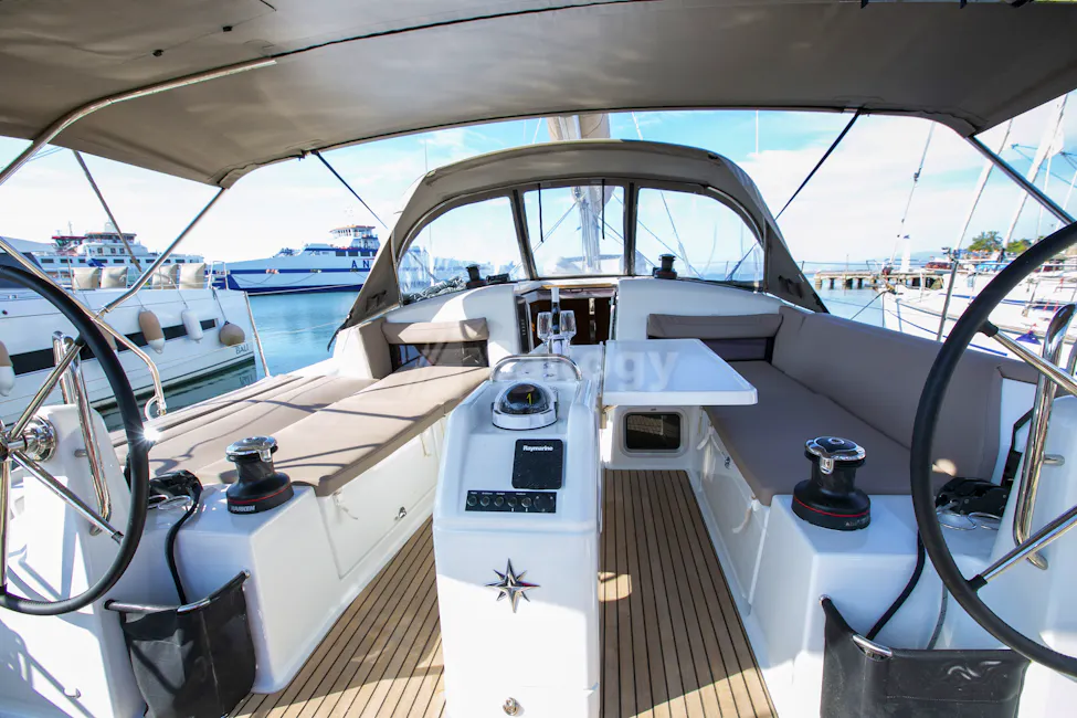 Jeanneau Sun Odyssey 440