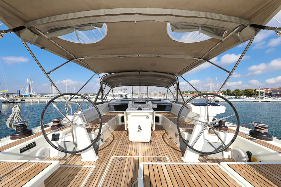 Beneteau Oceanis 51.1