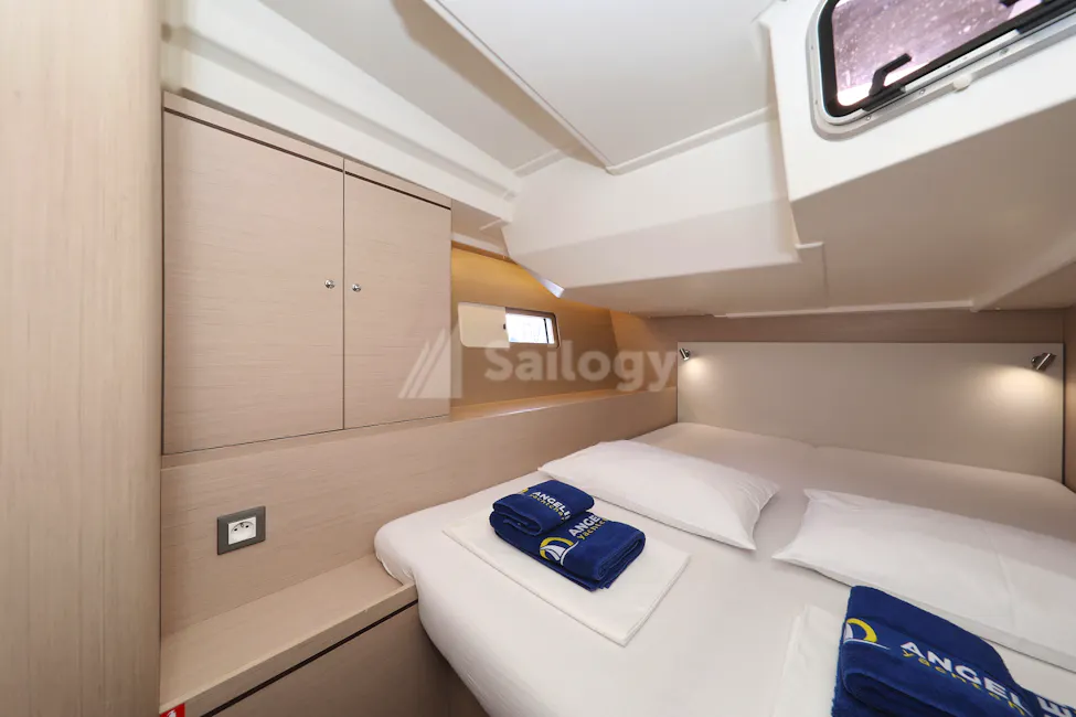 Beneteau Oceanis 51.1