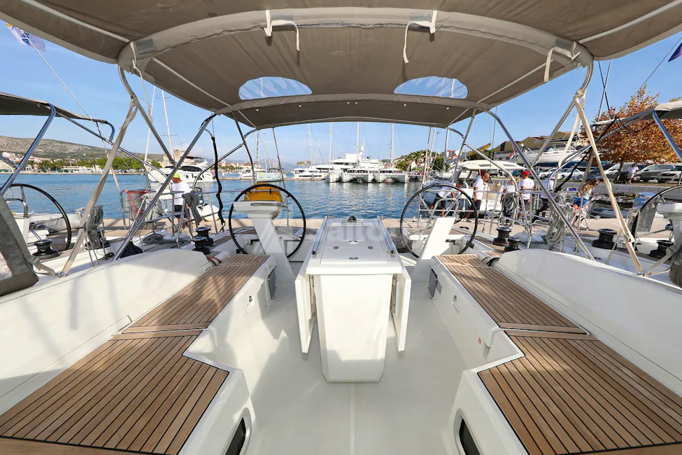 Beneteau Oceanis 46.1