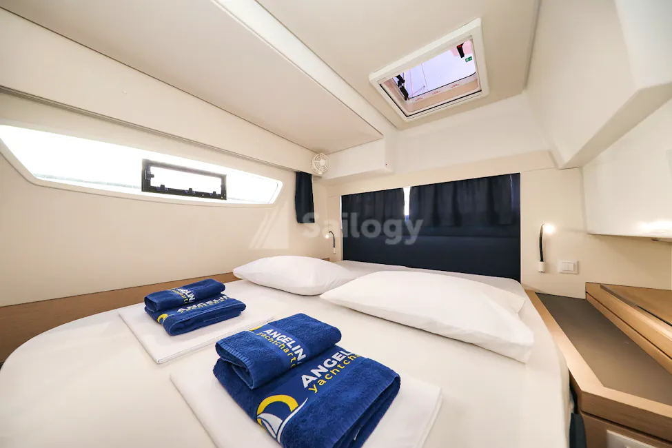 Fountaine Pajot Saona 47