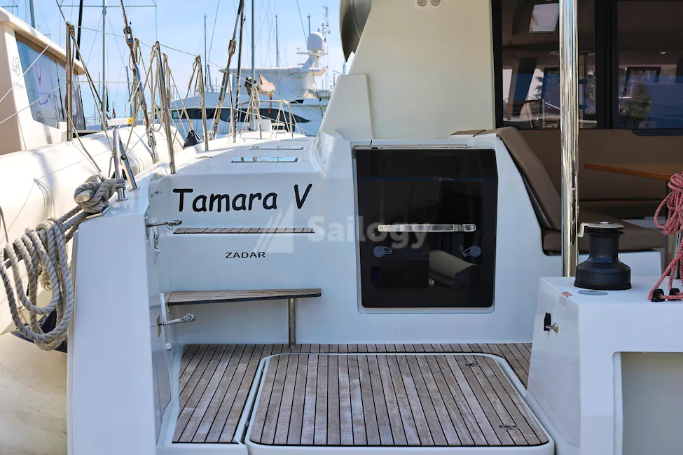Fountaine Pajot Saona 47