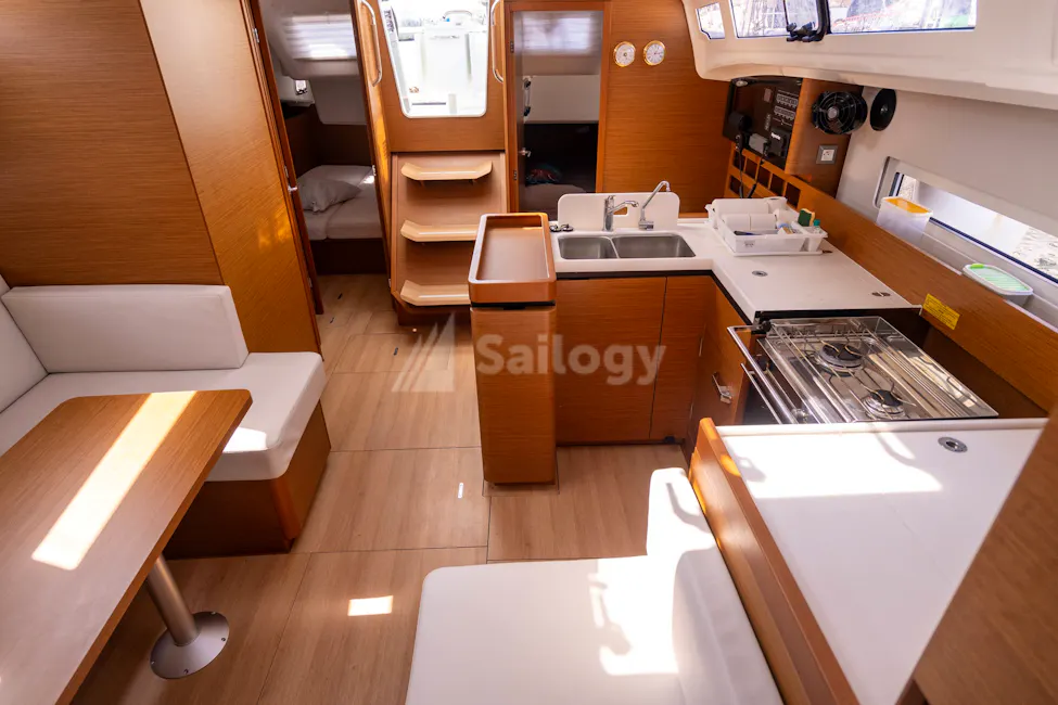 Jeanneau Sun Odyssey 410