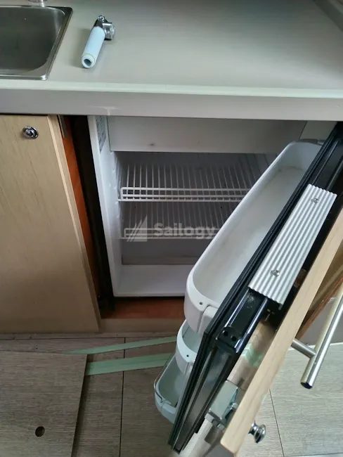 Beneteau Oceanis 38.1