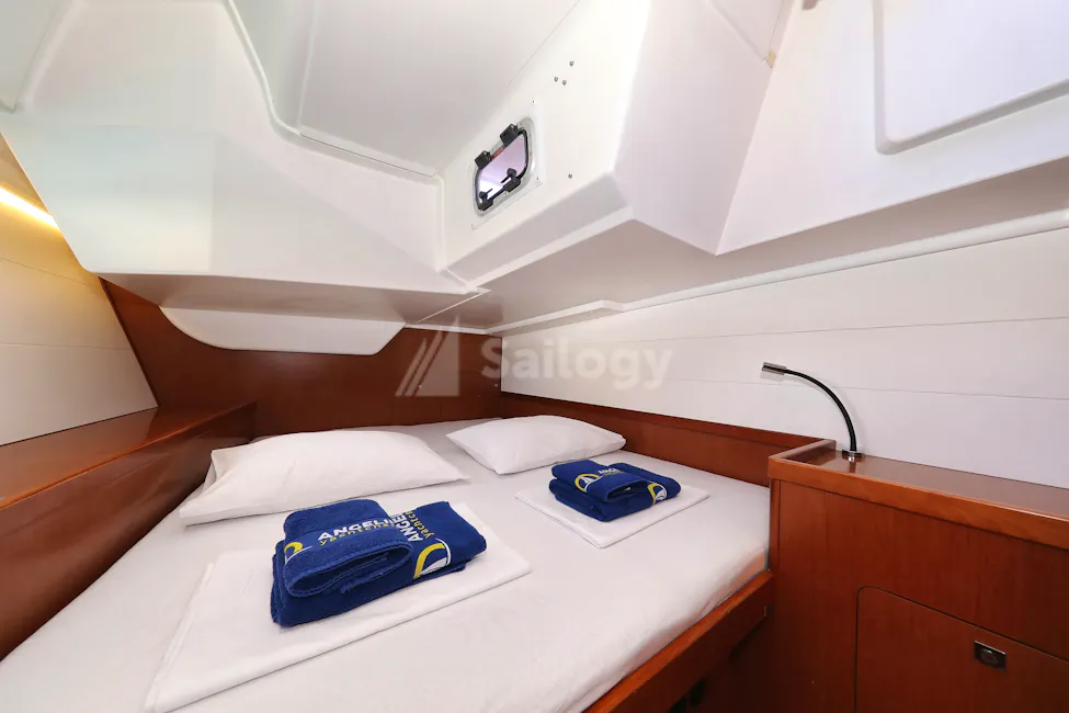 Beneteau Oceanis 48