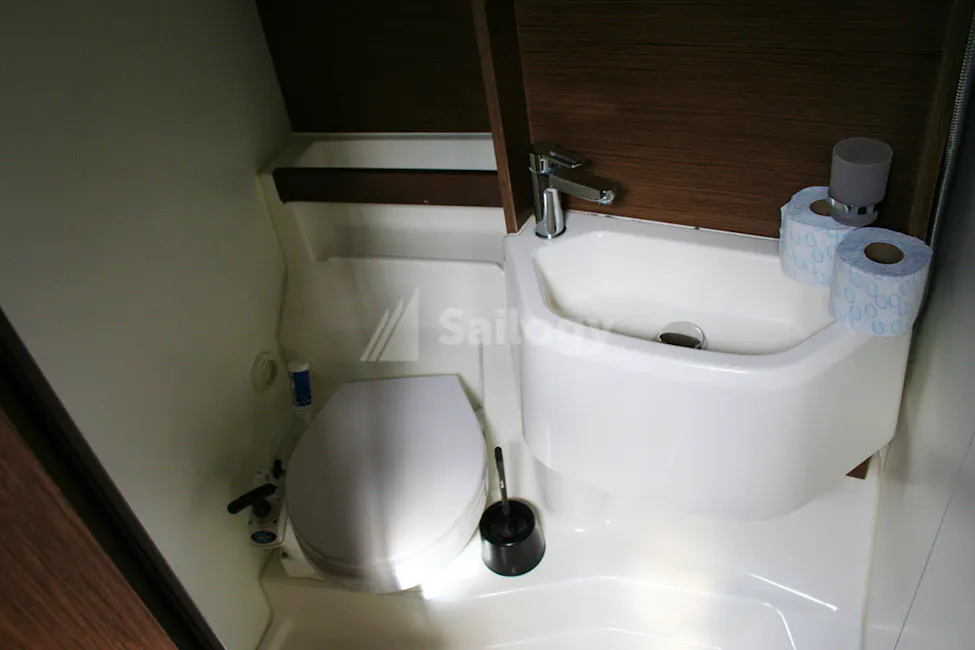 Beneteau Oceanis 51.1