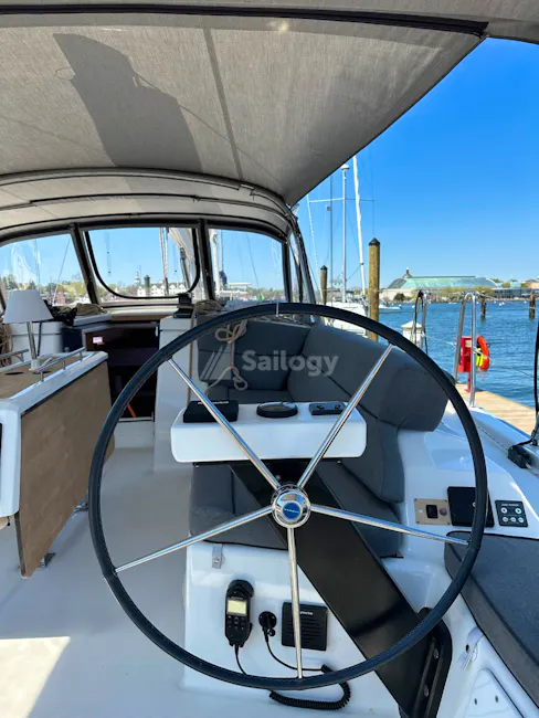 Dufour 430 Grand Large