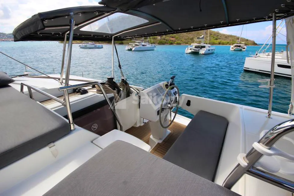 Fountaine Pajot Saona 47