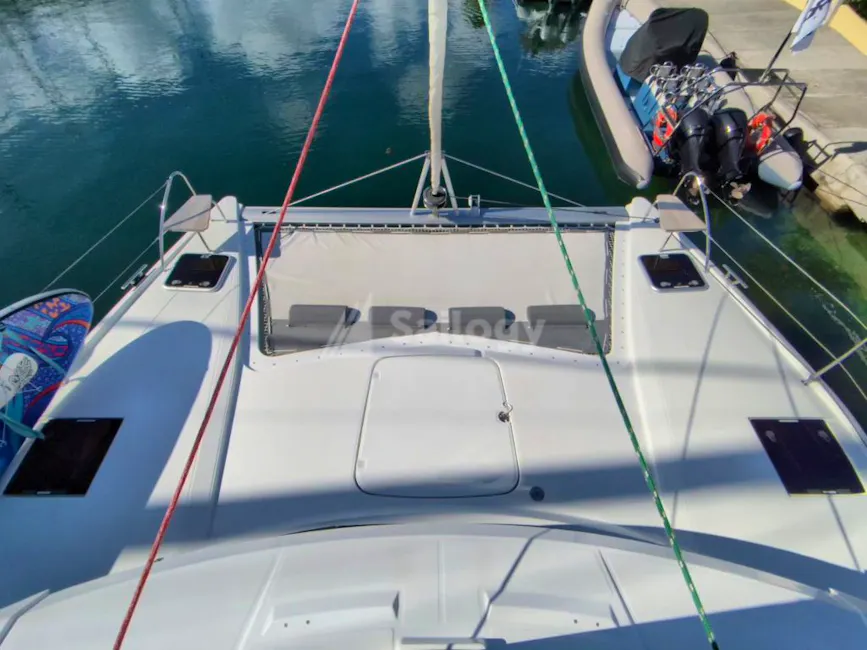 Fountaine Pajot Lucia 40