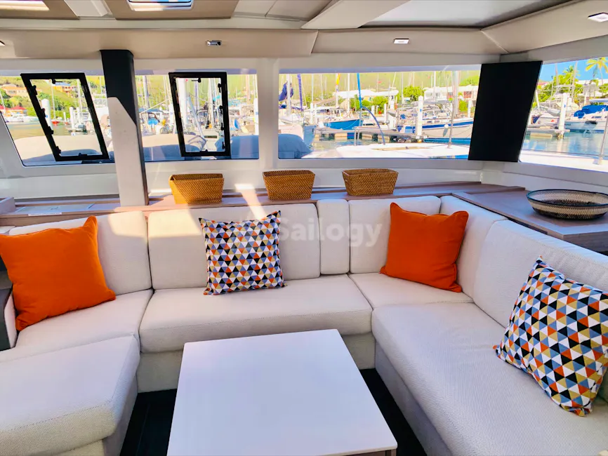 Fountaine Pajot Tanna 47