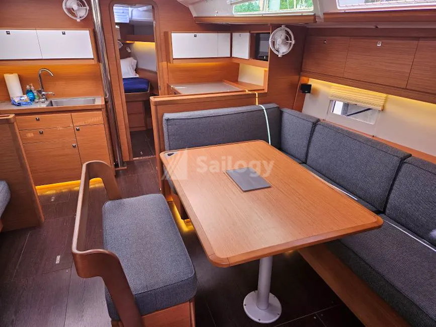 Dufour 430 Grand Large