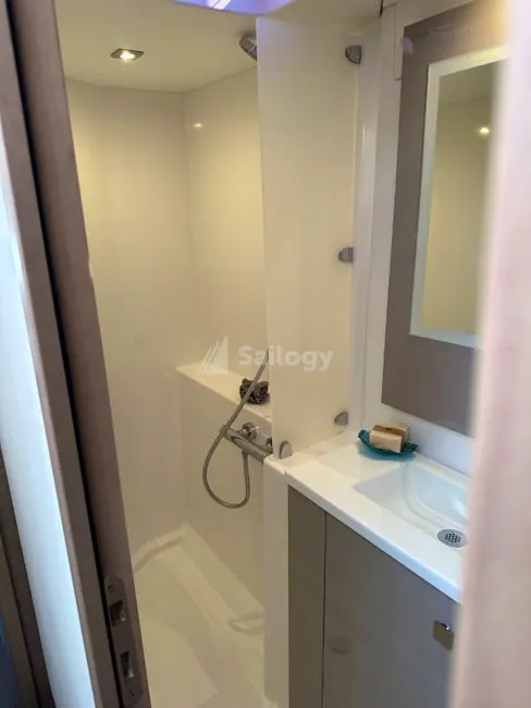 Fountaine Pajot Isla 40