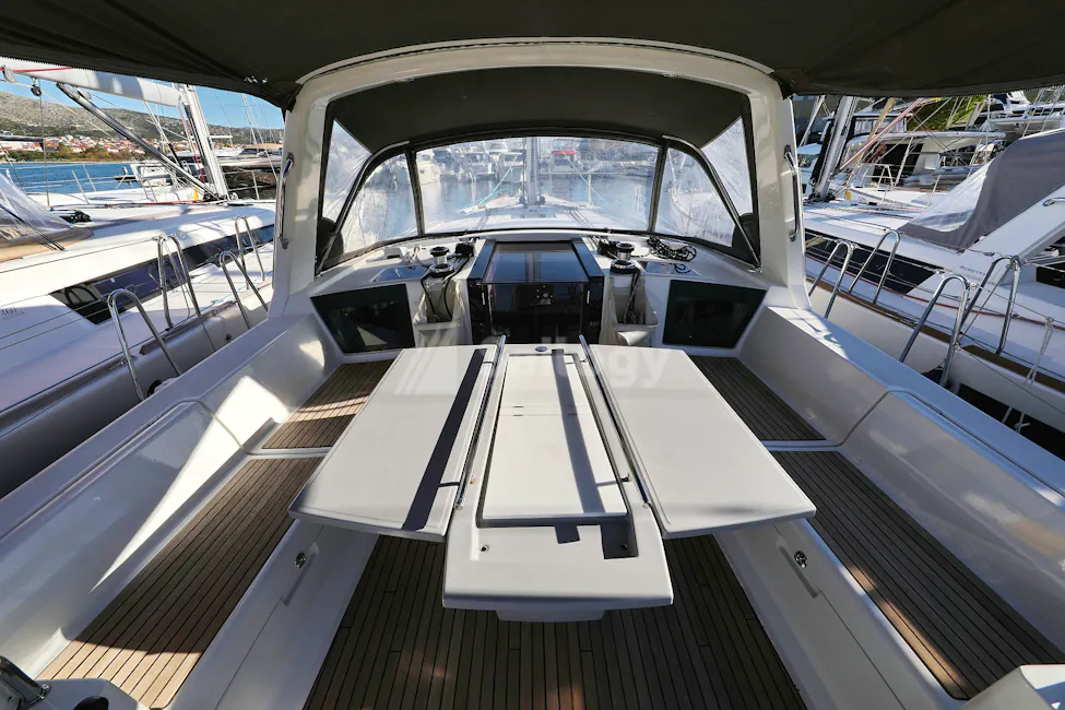 Beneteau Oceanis 45