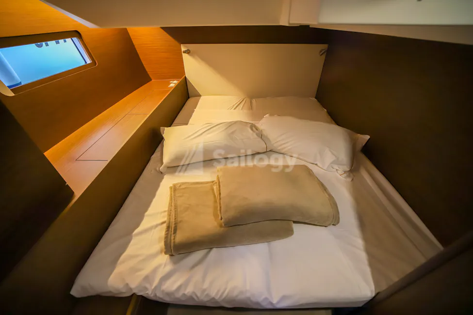 Beneteau Oceanis 51.1