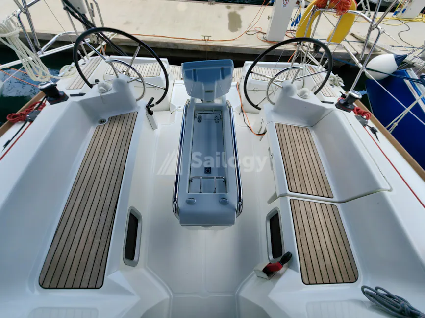 Jeanneau Sun Odyssey 389