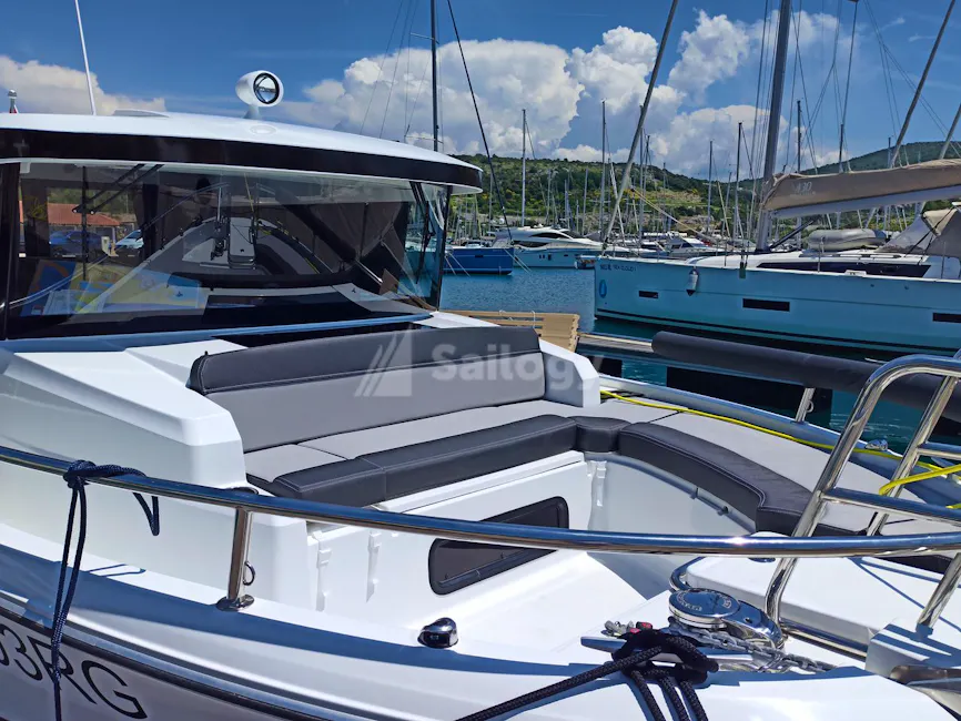 Merry Fisher 895 Sport Offshore