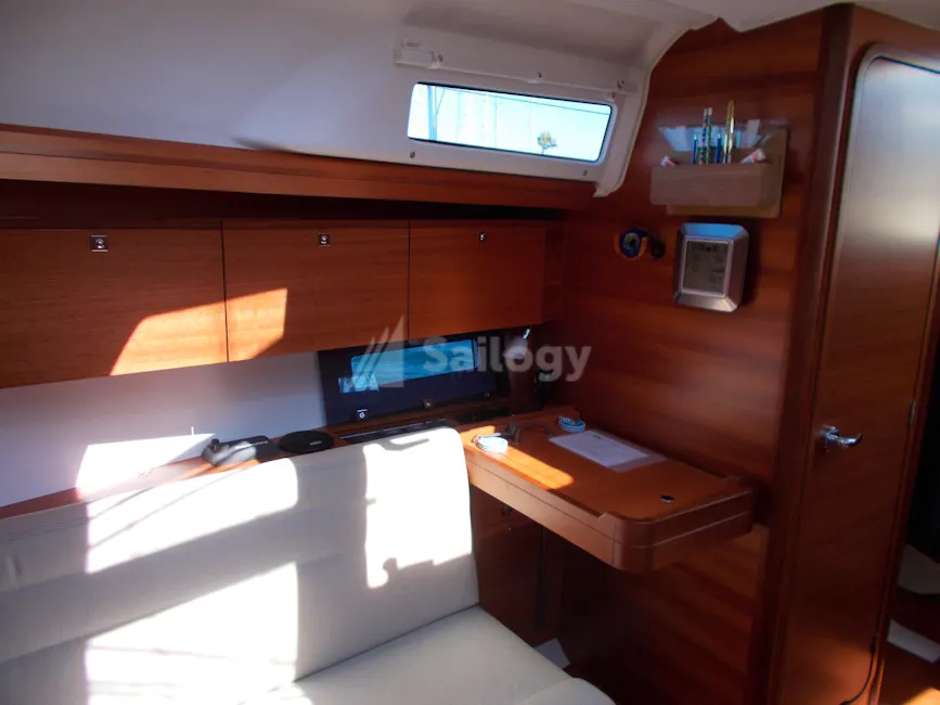 Dufour 350 Grand Large