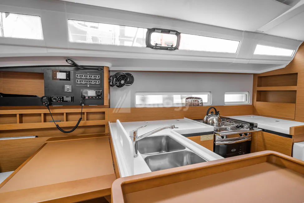 Jeanneau Sun Odyssey 410