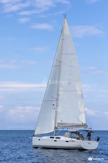 Hanse 415