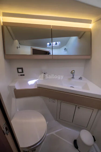 Beneteau Oceanis 46.1