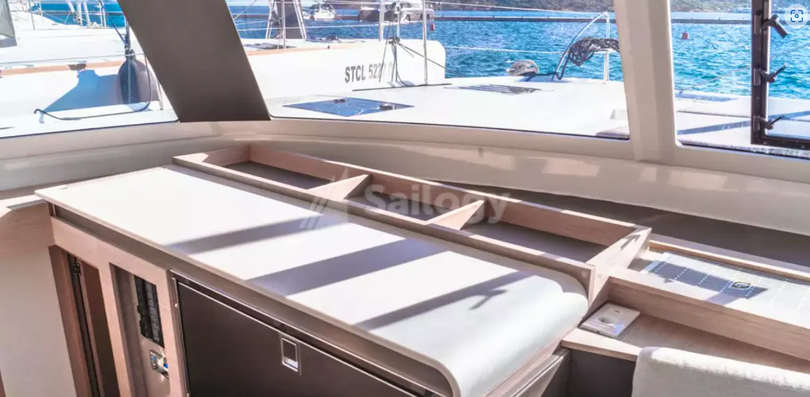 Fountaine Pajot Tanna 47