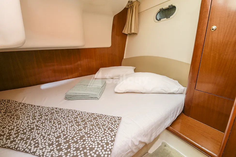 Jeanneau Prestige 32